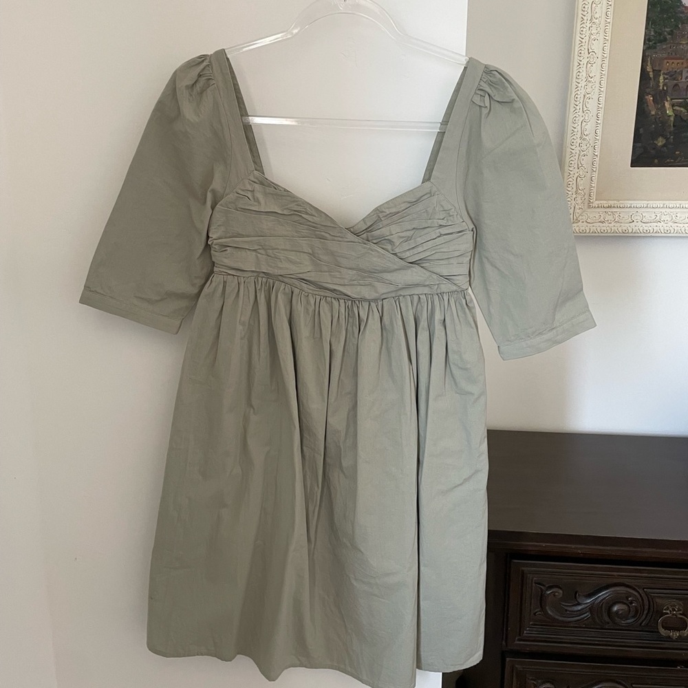 NWT Anthropologie Ruched Puff-sleeve, babydoll mini dress Sage green XSP